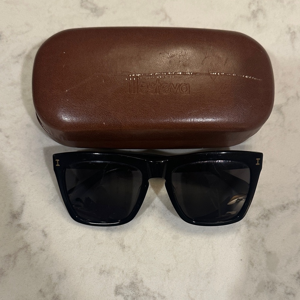 Illesteva Black Sunglasses with Brown Case